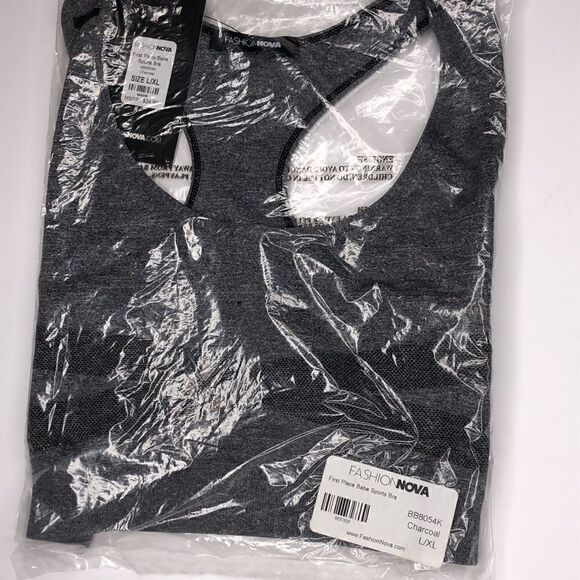 Fashion Nova First Place Babe Sports Bra Performance Top Charcoal Gray Crop L/XL - Picture 4 of 5